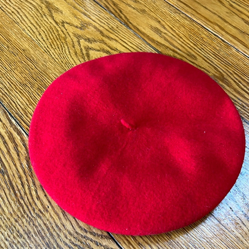 Betmar New York red beret.  Fabric is 100% wool. Great condition.